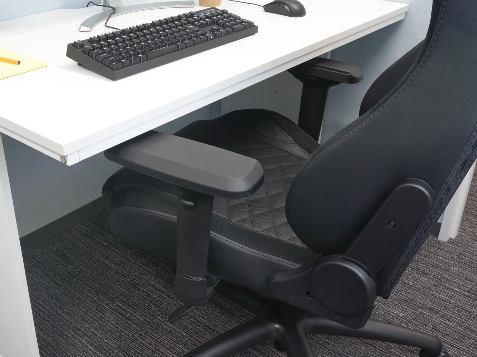 noblechairs-EPIC-41